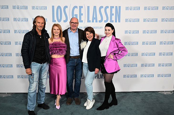 Eisi Gulp, Silke Popp, Bernhard Ulrich, Brigitte Walbrun, Anita Eichhorn, @ Premiere von Los(ge)lassen in der ASTOR Filmlounge im ARRI (©Foto: Felix Hörhager)
